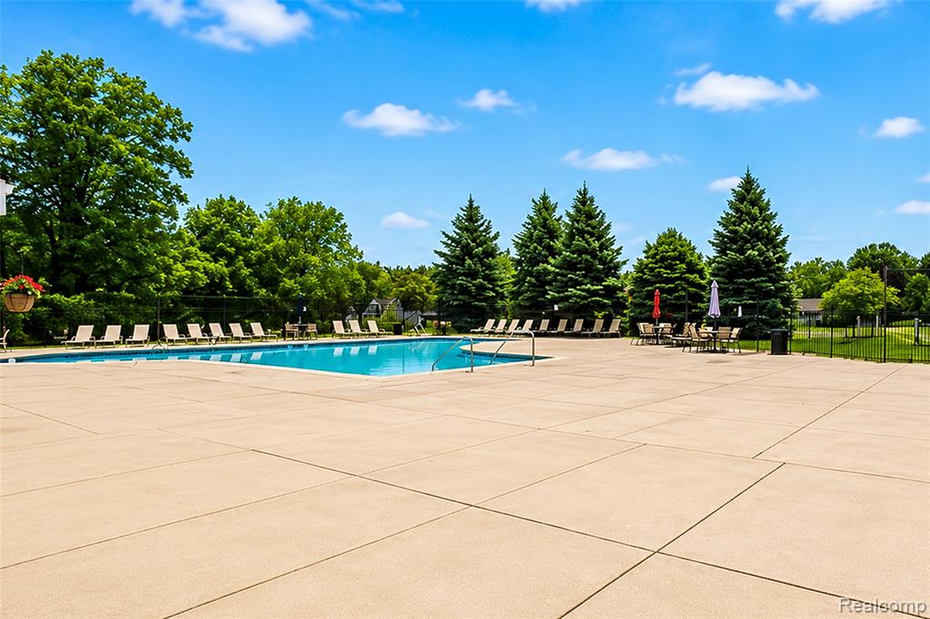 22857 Cranbrooke Drive, Novi, MI — Photo 56