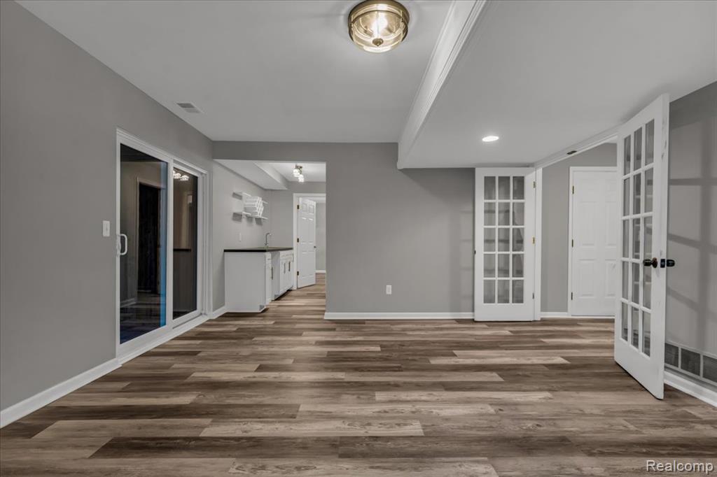 23676 Lori Drive, Flat Rock, MI 48134 — Photo 15
