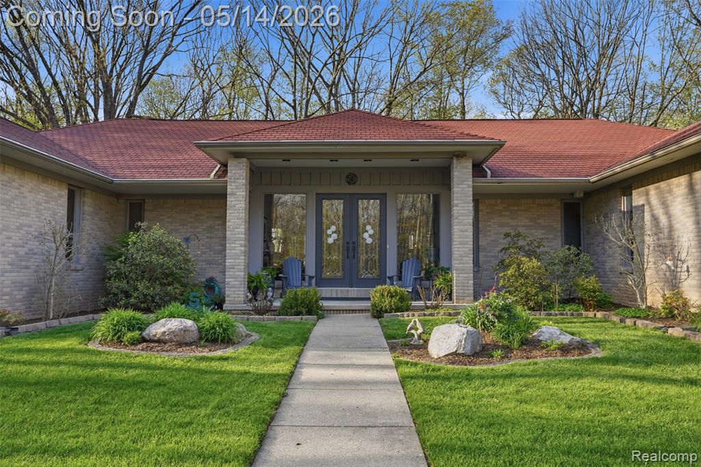 2846 Duana Drive, Milford, MI 48380 — Photo 2