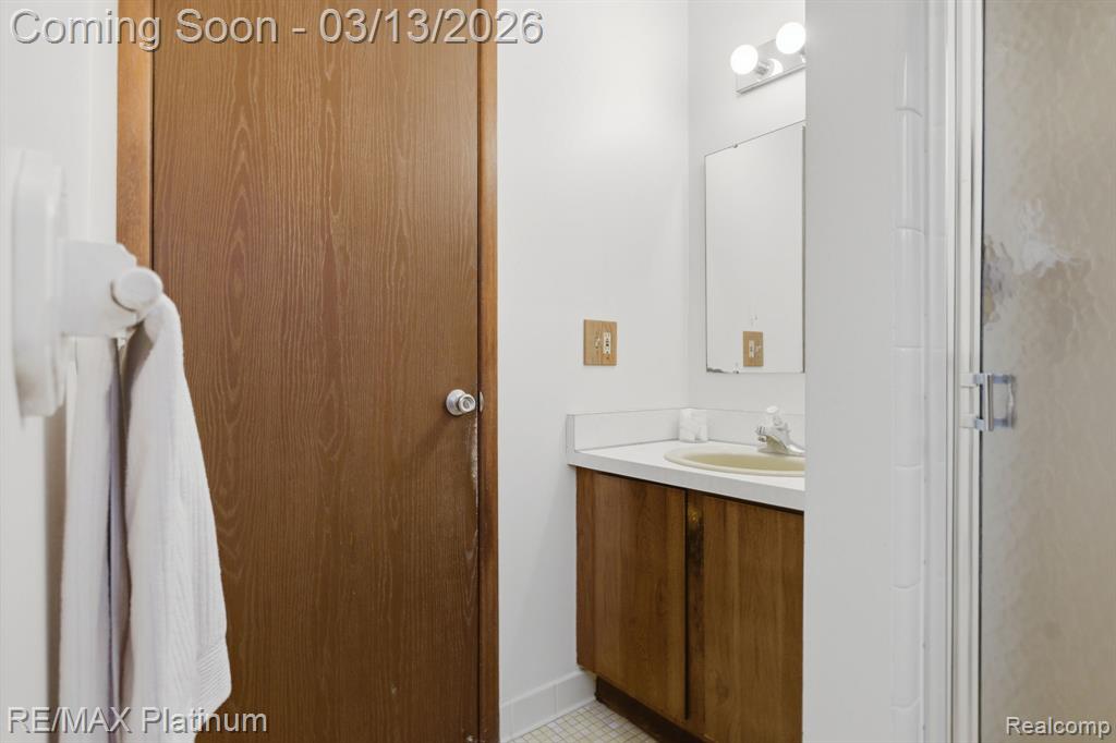 834 Abbey Lane, Milford, MI 48381 — Photo 25