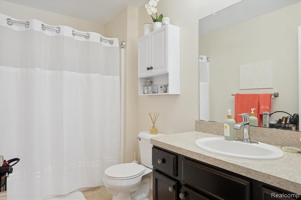7799 Rampart Trail, Waterford, MI 48327 — Photo 21