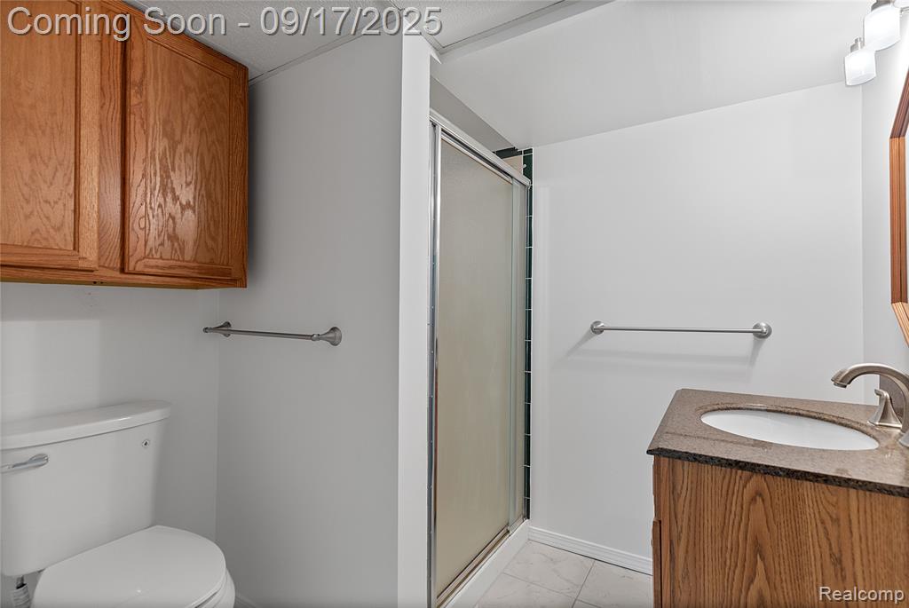 41885 Coulon Drive, Clinton Twp, MI 48038 — Photo 22