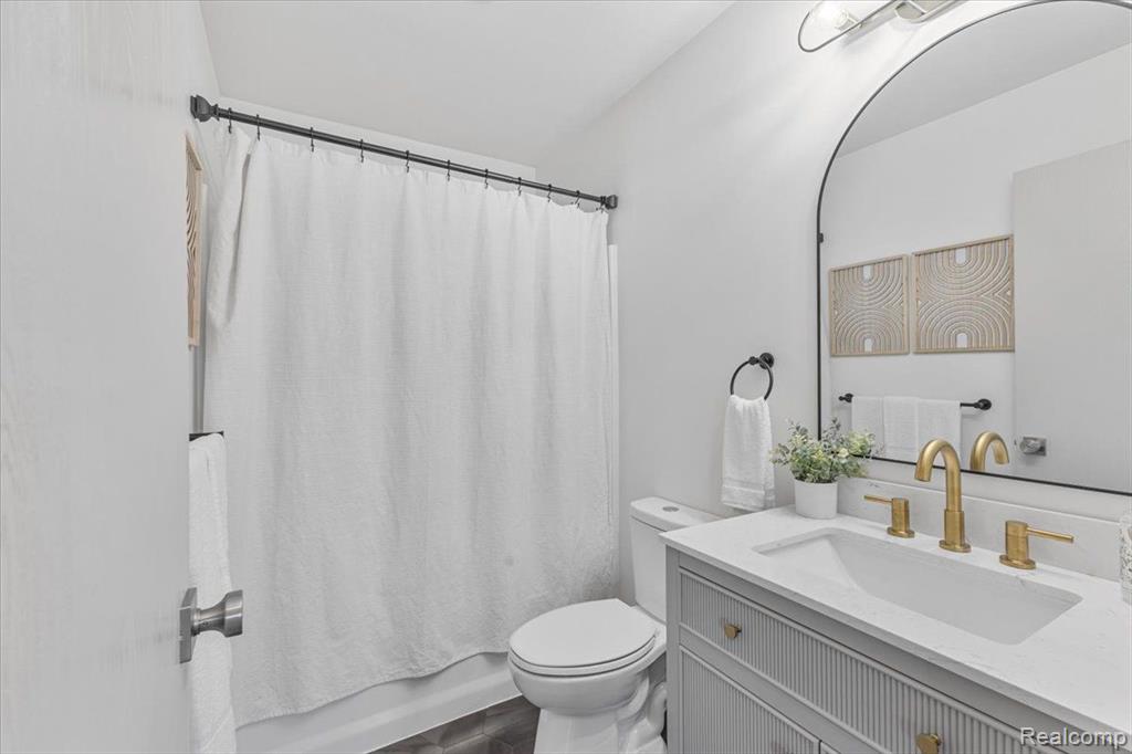 12189 ULMER Road, Birch Run, MI 48415 — Photo 12