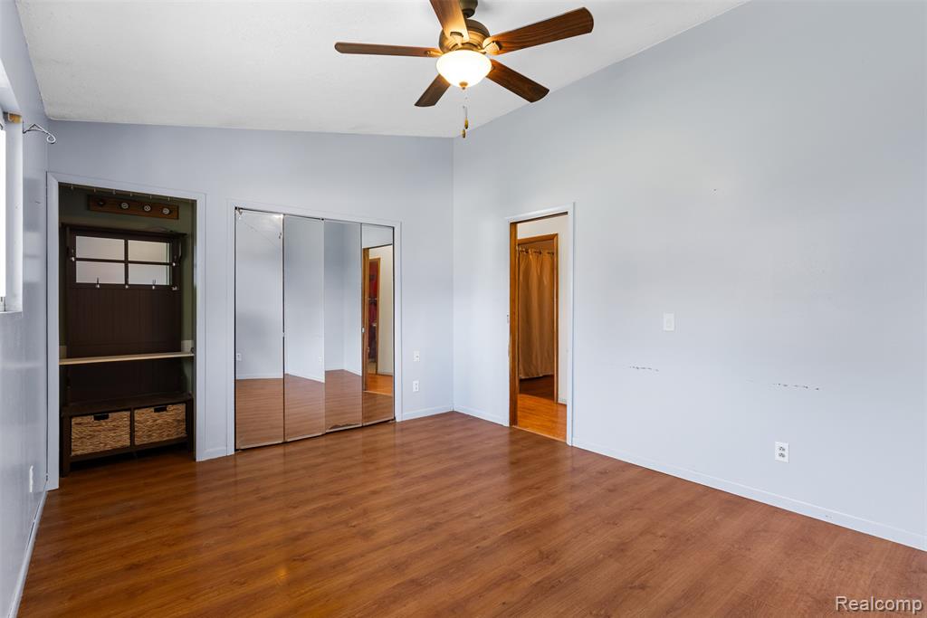 6177 1/2 S Sheridan Avenue, Durand, MI 48429 — Photo 10