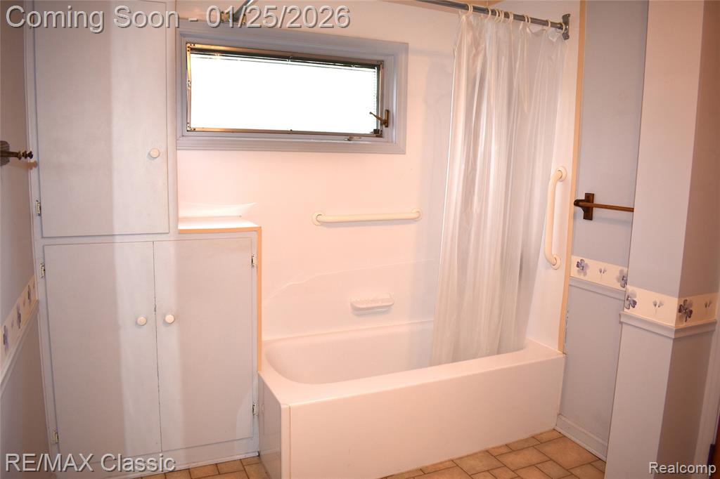 431 W Washington Street, Milford, MI 48381 — Photo 28