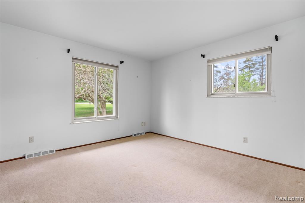 7540 Dexter Pinckney Road, Dexter, MI 48130 — Photo 41