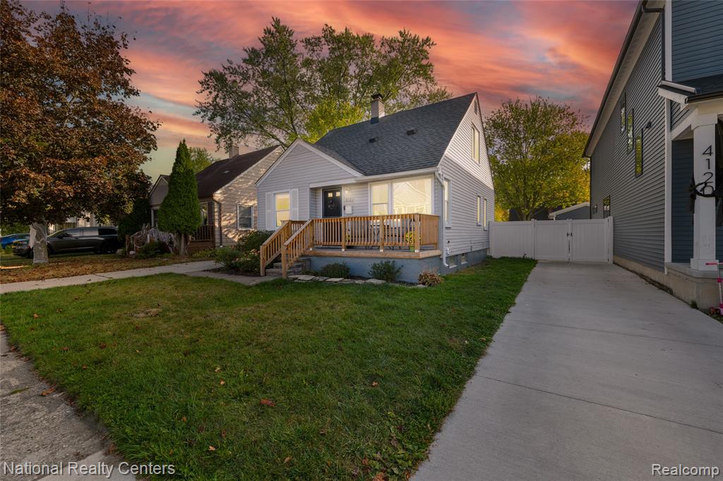 4142 Buckingham Avenue, Berkley, MI 48072 — front exterior