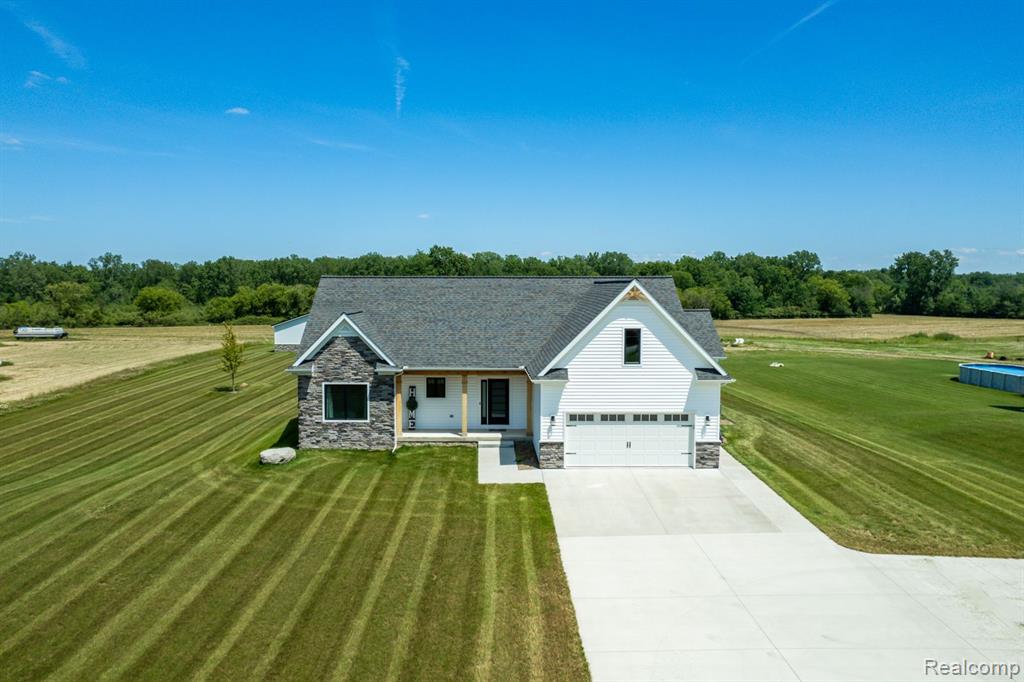 425 CORNEIL Road, Imlay City, MI 48444 — Photo 44