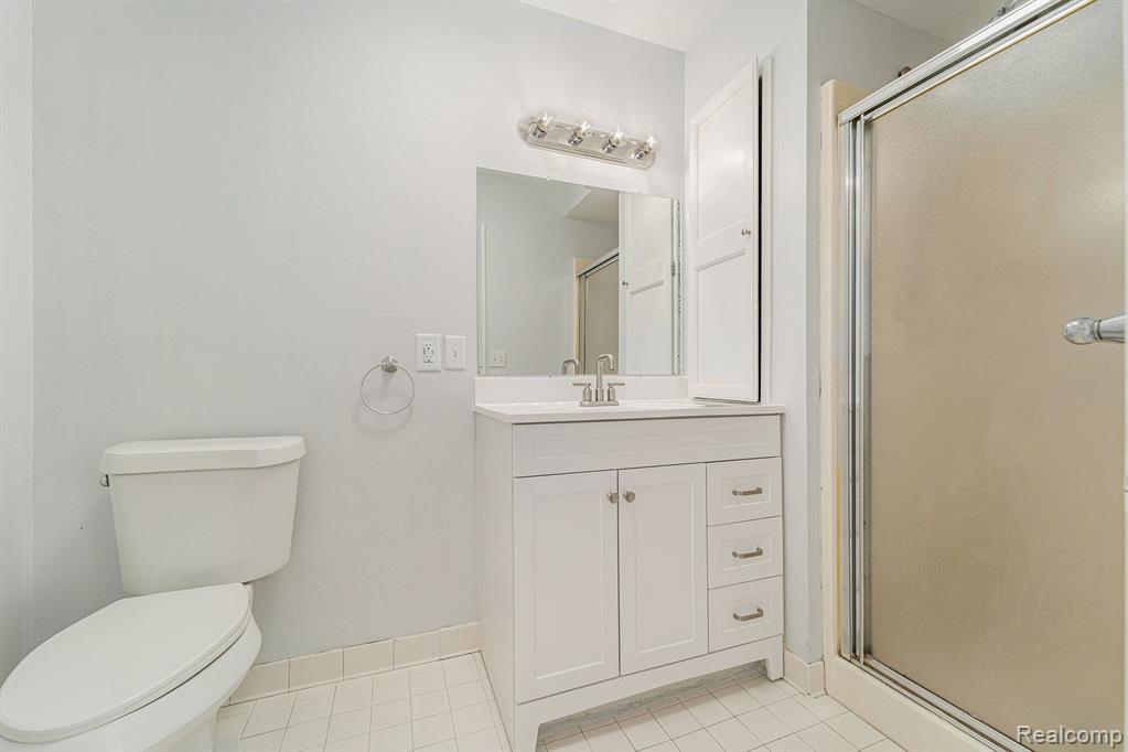 6075 N VERNON Street, Dearborn Heights, MI 48127 — Photo 23