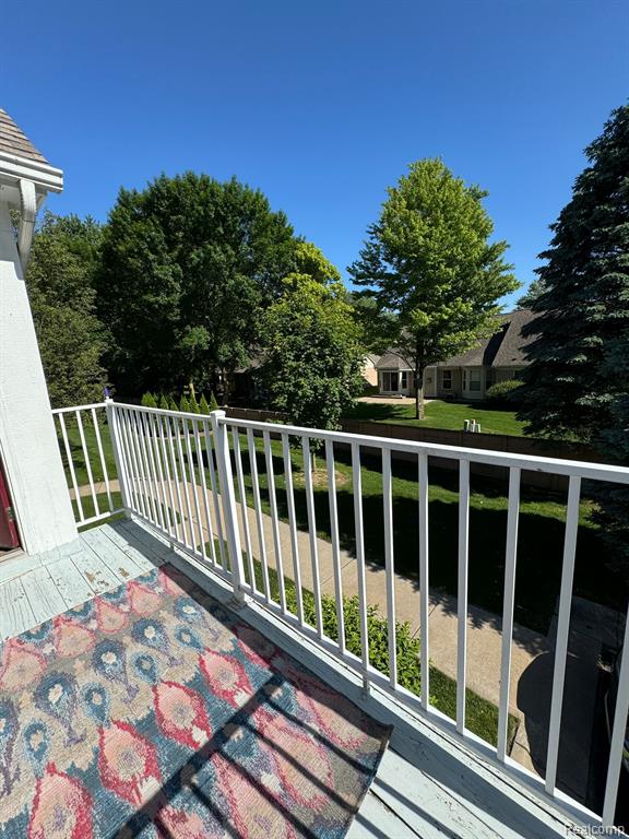4234 BERKSHIRE Drive, Sterling Heights, MI 48314 — Photo 18