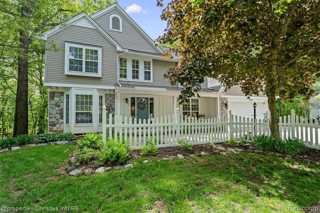 4709 Greenview Court, Commerce Twp, MI 48382 — front exterior