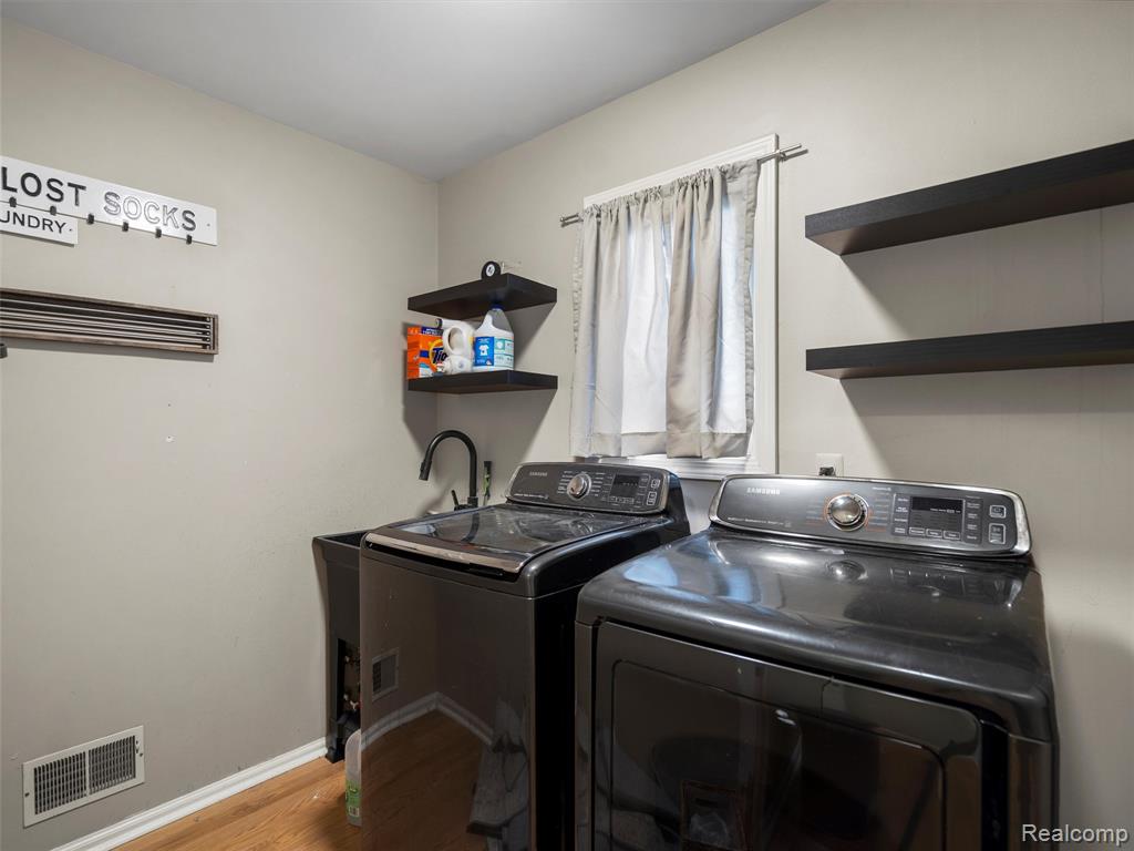 50308 Hillside Drive, Macomb, MI 48044 — Photo 19