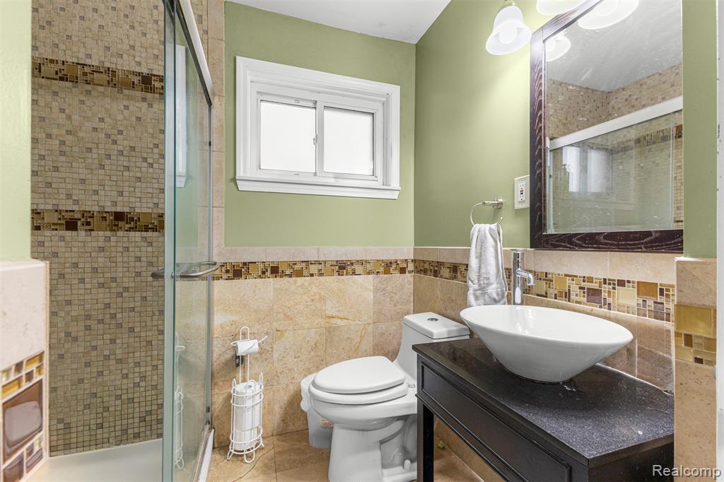 939 Stewart Avenue, Lincoln Park, MI 48146 — Photo 21