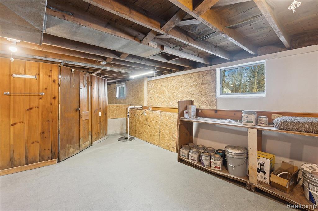 5369 SITKA Street, Burton, MI 48519 — Photo 25