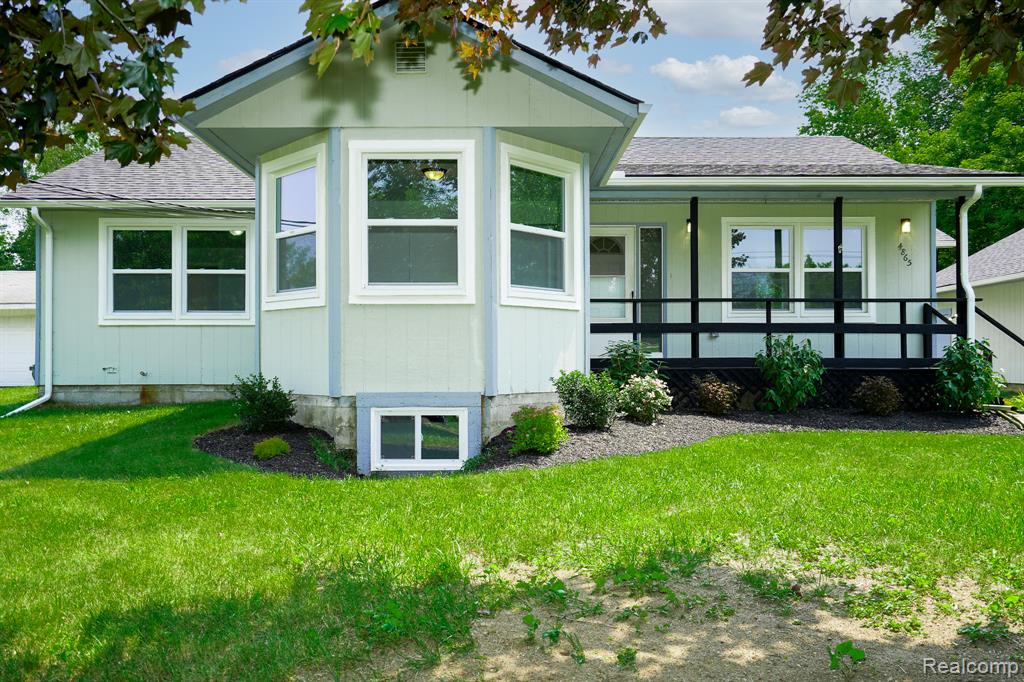 4865 Huston Drive, Lake Orion, MI — Photo 3