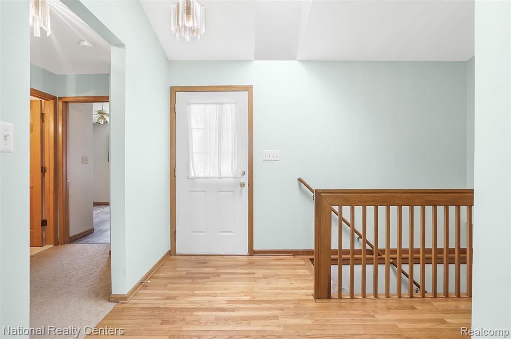 865 Challenging Trail, South Lyon, MI 48178 — Photo 11