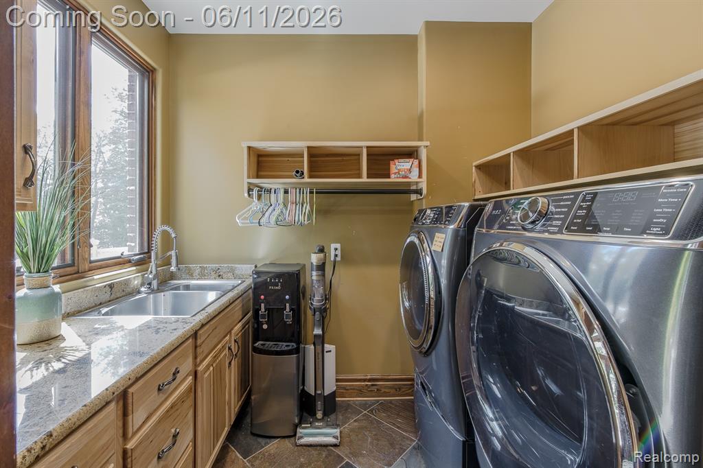 6265 Crest Forest Court E, Clarkston, MI 48348 — Photo 33