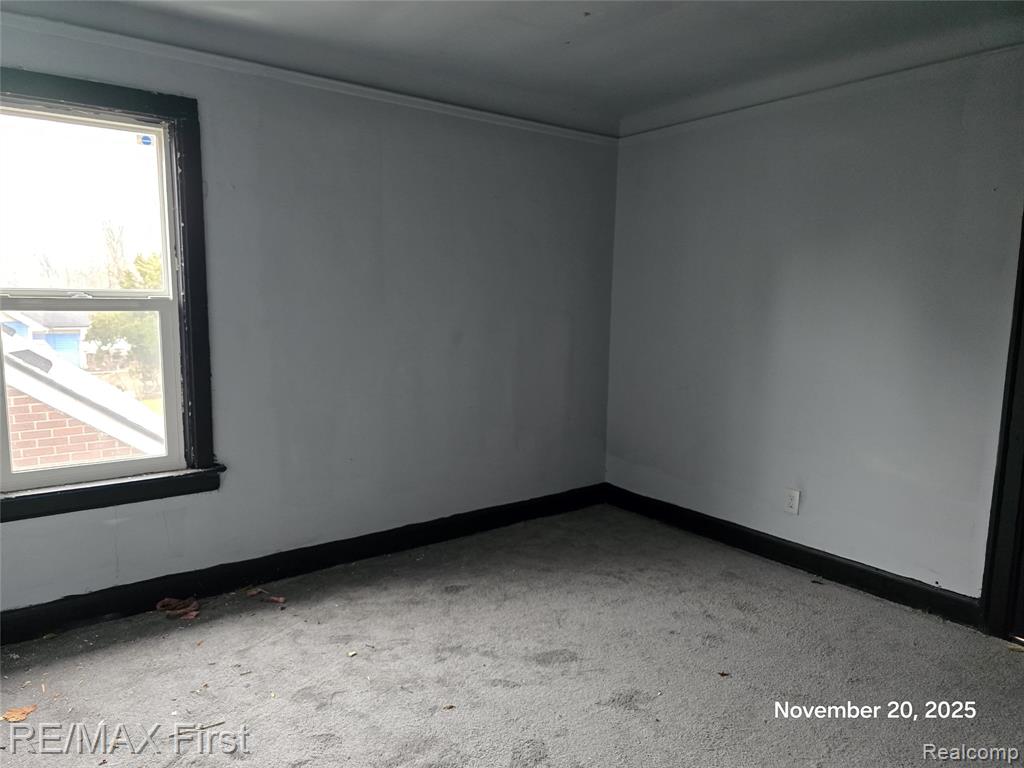 9379 Manor Street, Detroit, MI 48204 — Photo 8