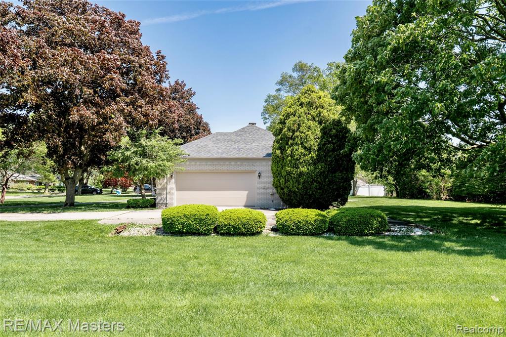1314 Hollywood Drive, Monroe, MI 48162 — Photo 34