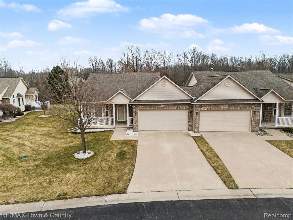 6462 Royal Club Drive, Flushing, MI 48433 — Photo 28