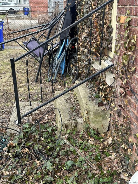 9091 Warwick Street, Detroit, MI 48228 — Photo 44