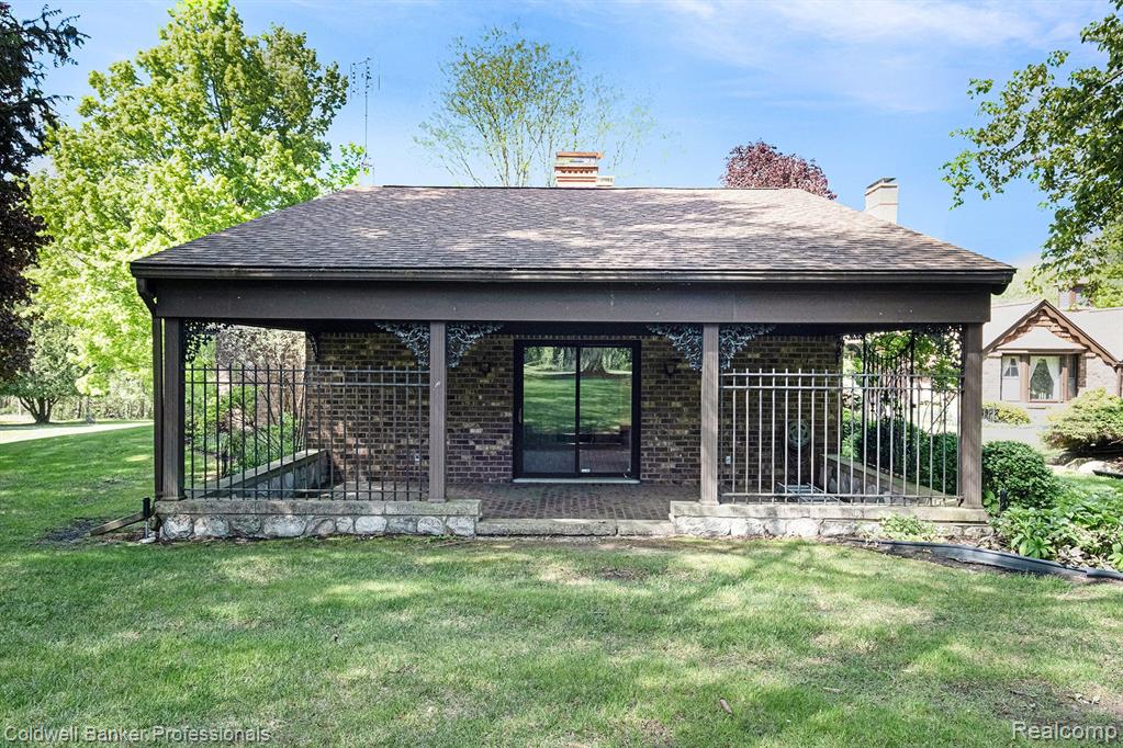 2103 E NEWARK Road, Lapeer, MI 48446 — Photo 25