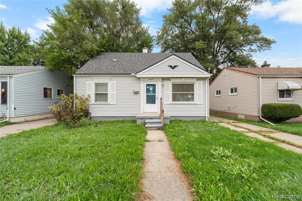 12823 Sherman Avenue, Warren, MI 48089
