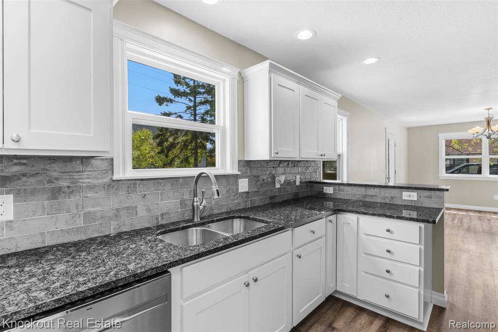 459 Zehnder Drive, Frankenmuth, MI 48734 — Photo 22