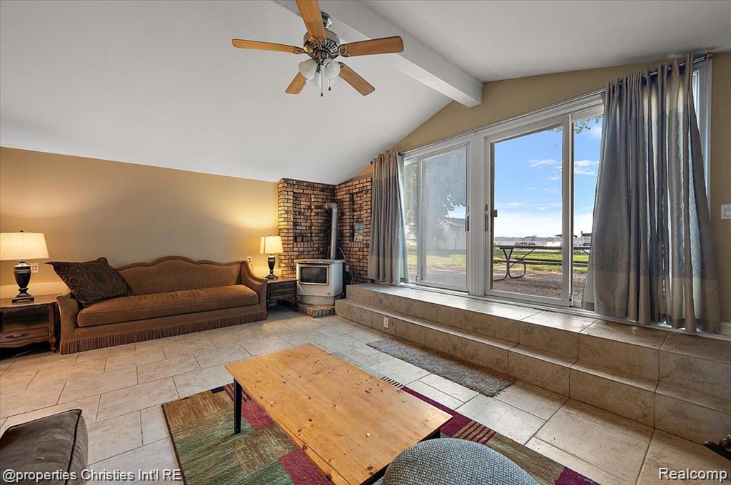 11346 E Shore Drive, Whitmore Lake, MI 48189 — Photo 18