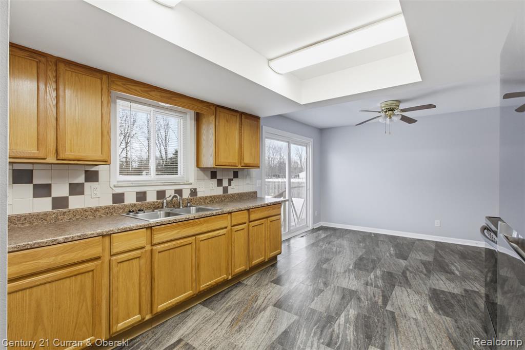 7960 Beard Road, Byron, MI 48418 — Photo 9