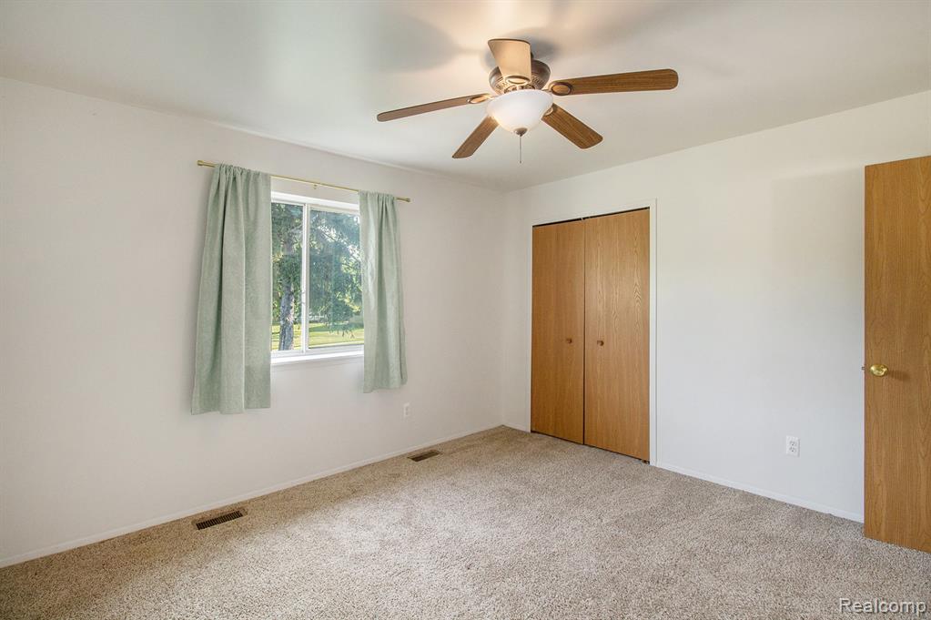 505 Garden Lane, Fowlerville, MI 48836 — Photo 12