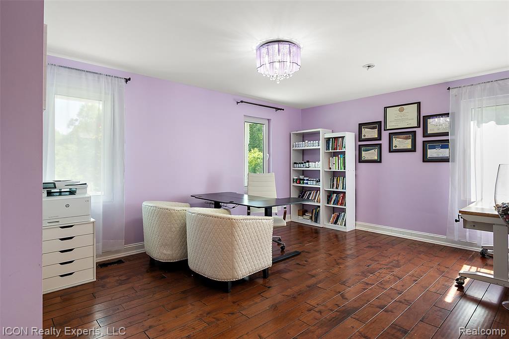 6727 Napier Road, Plymouth, MI 48170 — Photo 37