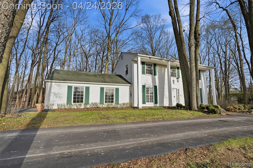 6808 Salem Road, Plymouth, MI 48170 — Photo 2