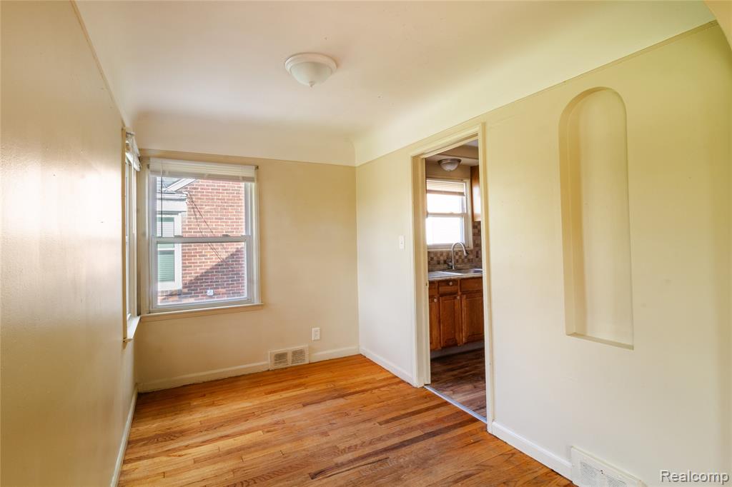 16260 Bringard Drive, Detroit, MI 48205 — Photo 8