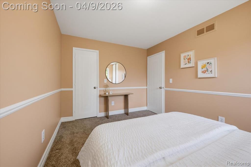 889 Hadley Road, Rochester Hills, MI 48333 — Photo 33