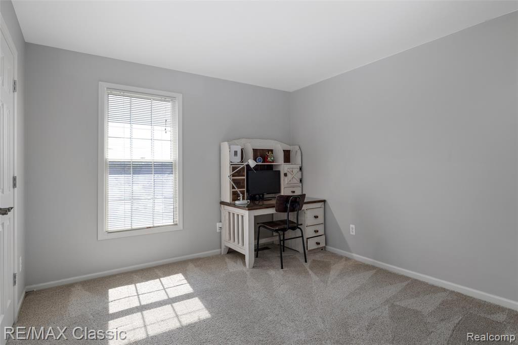 45273 Jacob Drive, Novi, MI — Photo 31