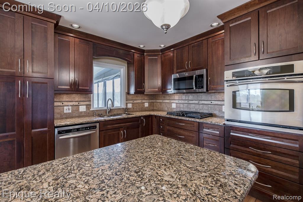 4040 Joslyn Road, Lake Orion, MI — Photo 18