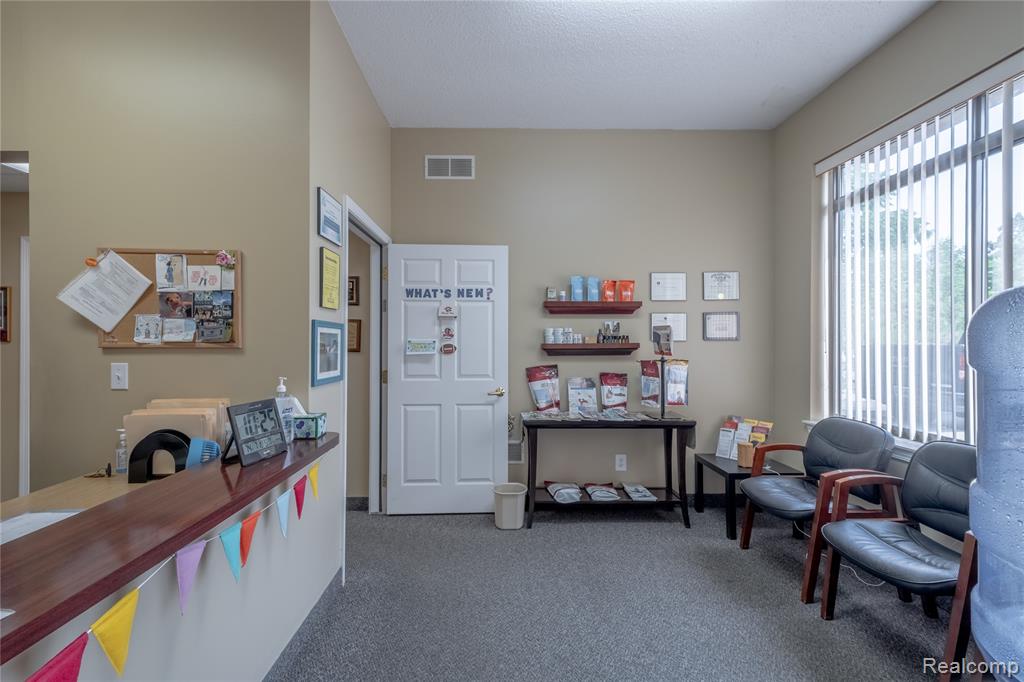 8200 S Saginaw Street, 500, Grand Blanc, MI 48439 — Photo 30