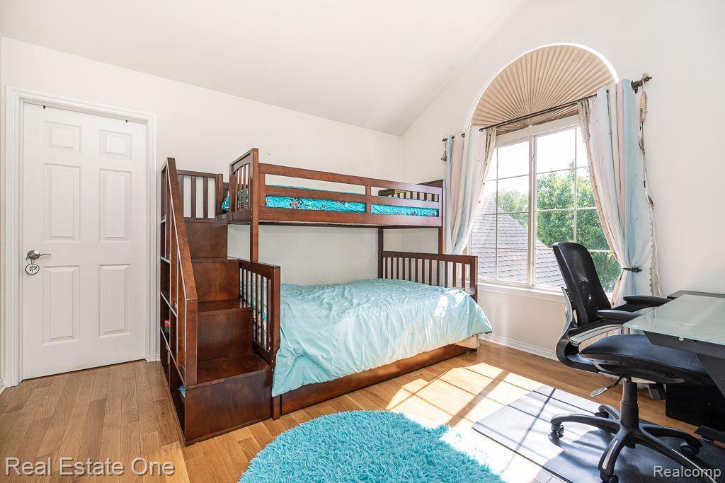 985 Monterey Lane, Rochester Hills, MI 48307 — Photo 40