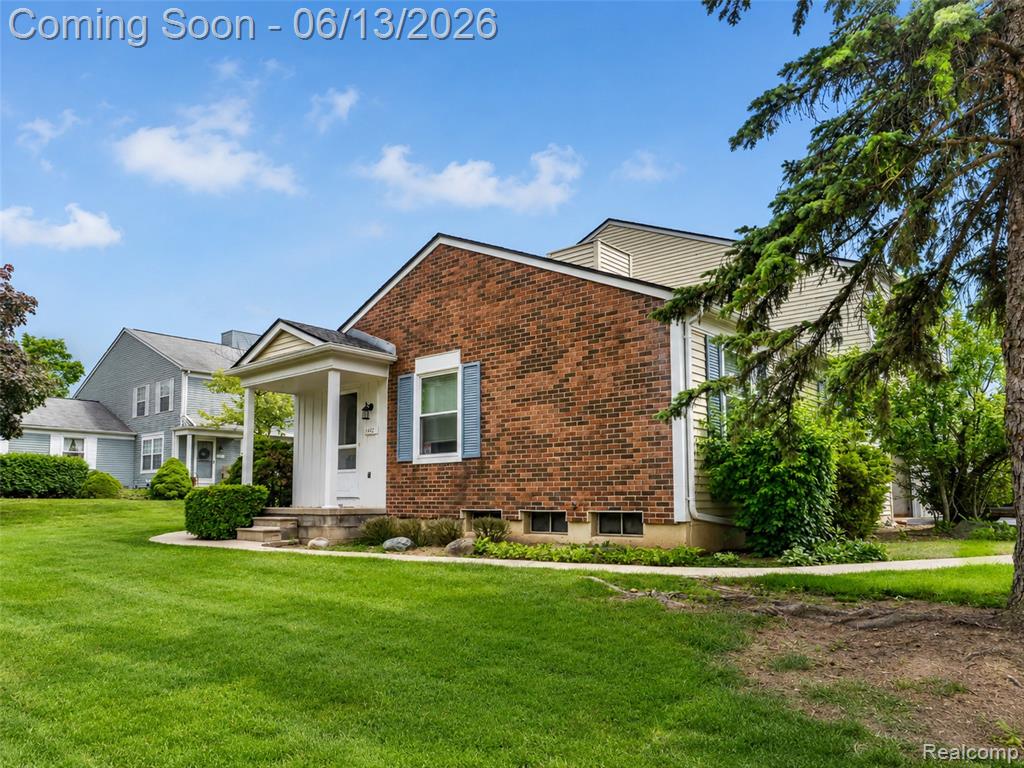 1442 Mariner Drive, Walled Lake, MI 48390 — Photo 41