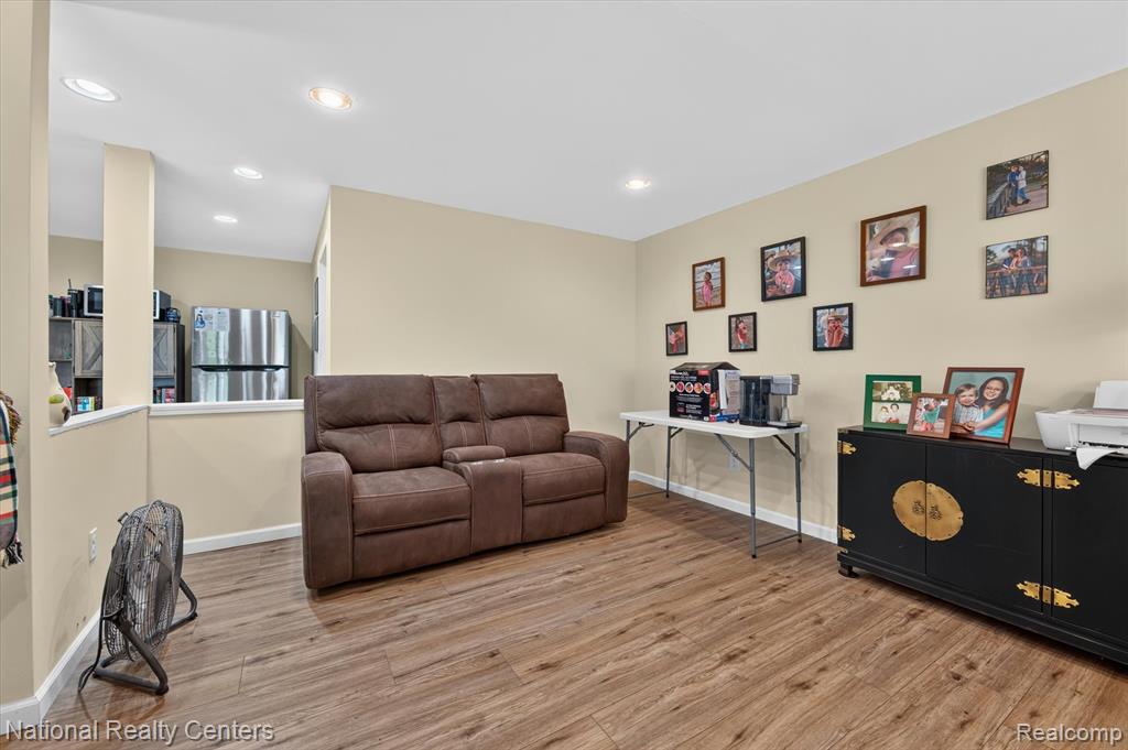 2915 Allison Lane, Highland, MI — Photo 35
