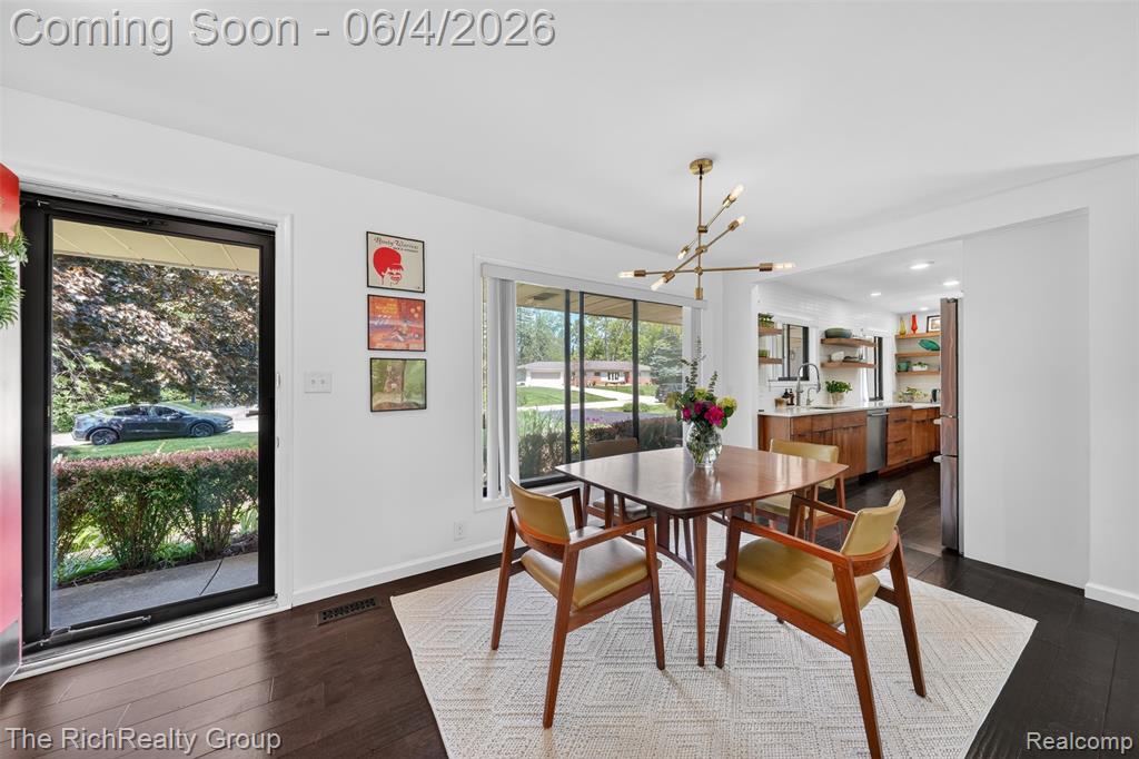 7117 Ward Eagle Drive, West Bloomfield, MI — Photo 9