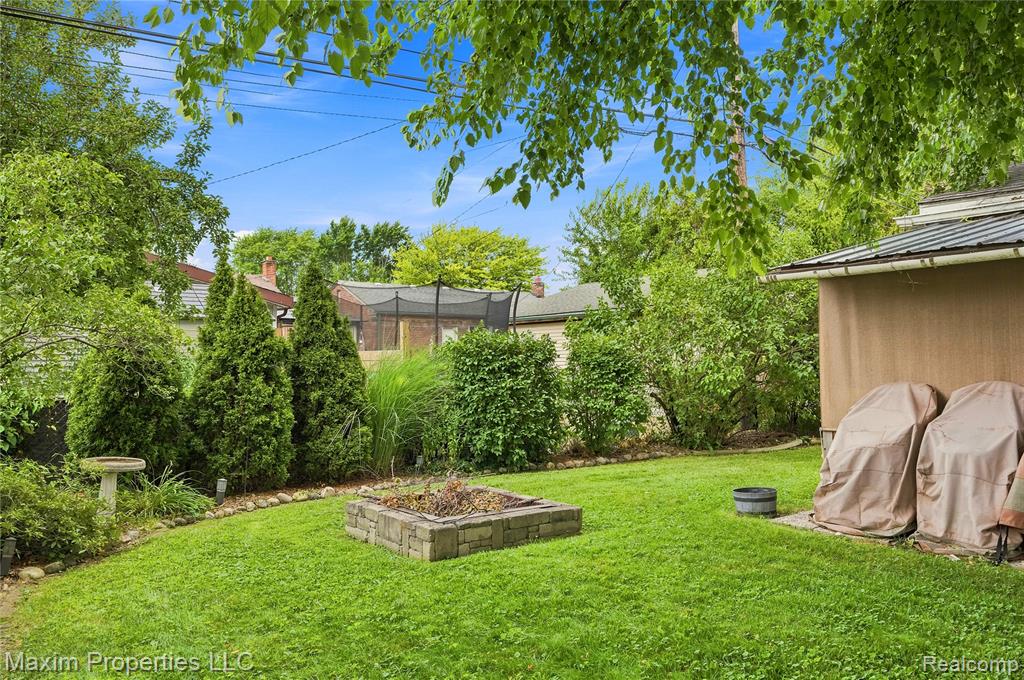33214 Sheridan Street, Garden City, MI — Photo 30