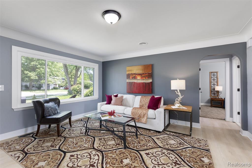 32443 Florence Street, Garden City, MI — Photo 13