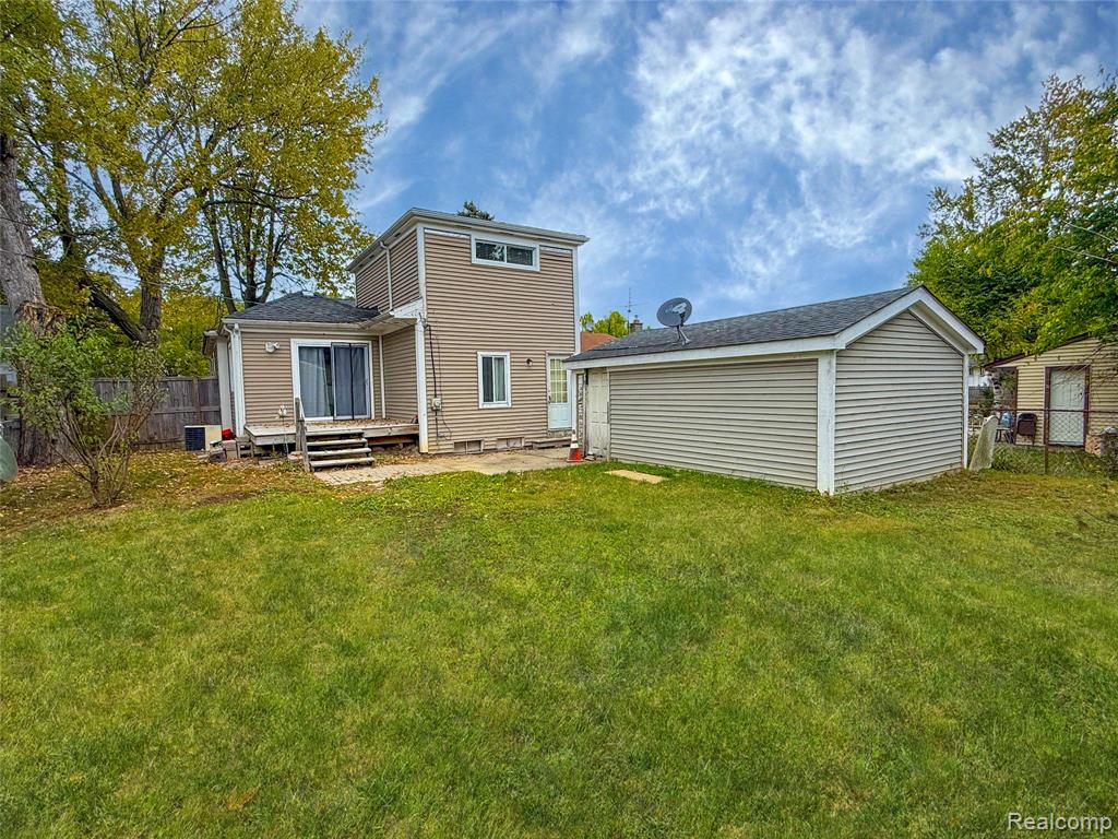 720 E Columbia Avenue, Pontiac, MI 48340 — Photo 20