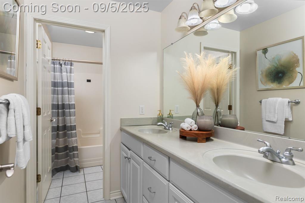 7750 Stout Avenue, Grosse Ile, MI 48138 — Photo 32