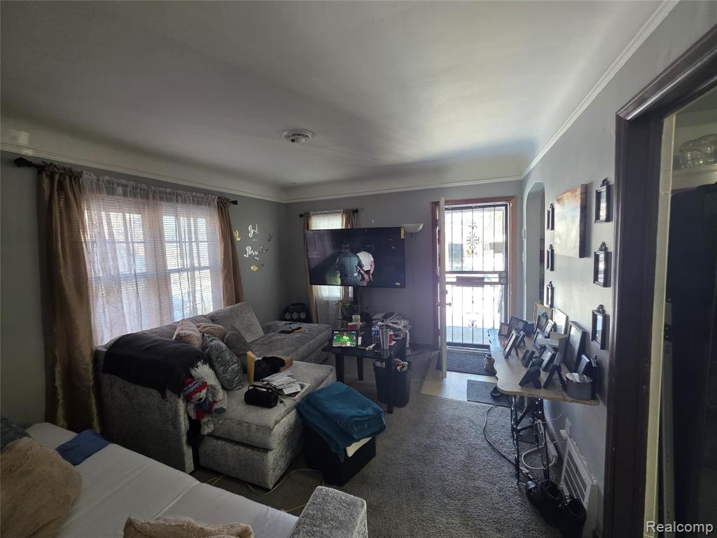 6375 Radnor Street, Detroit, MI 48224 — Photo 10