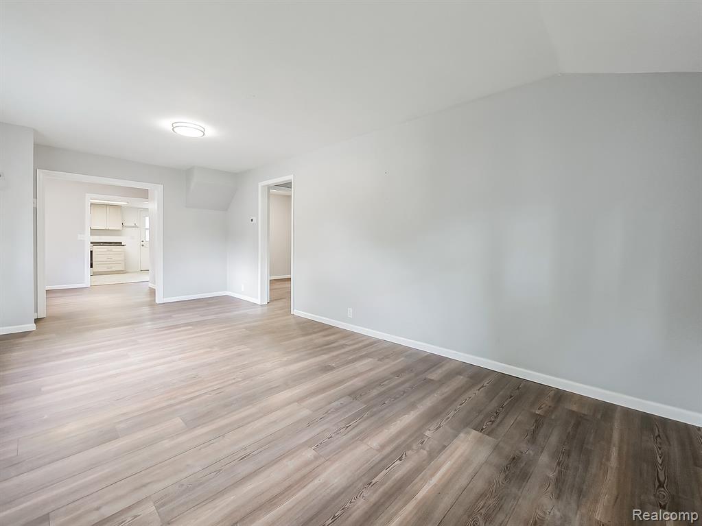 9526 Cedar Island Road, White Lake, MI — Photo 4