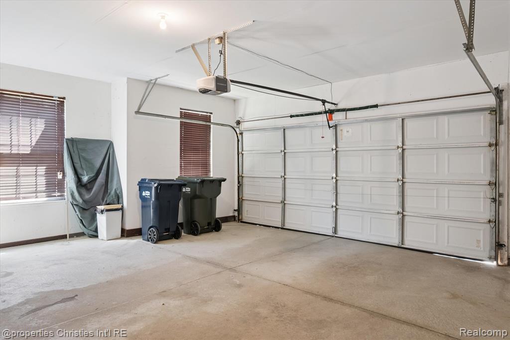 4831 Sunderland Drive, Sterling Heights, MI 48314 — Photo 45
