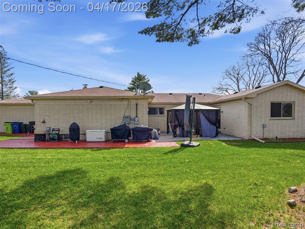 4886 Beacon Hill Drive, Bloomfield Hills, MI 48301 — Photo 81